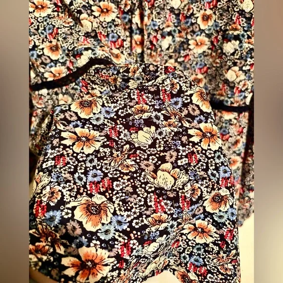 Women’s Knox Rose Multicolor Floral Tie Back Blouse with Tassels Sz XS Oversized - Picture 16 of 16